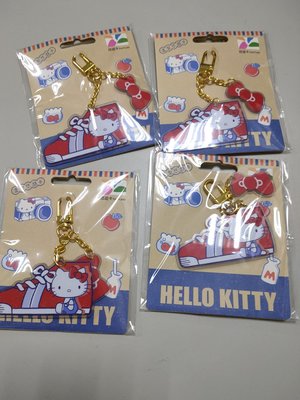 Easy Card-Hello kitty造型悠遊卡-休閒鞋(背卡有些不平)非美品