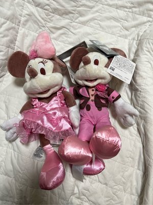 日本大阪迪士尼商店/米奇米妮限量情侶版娃娃、公仔