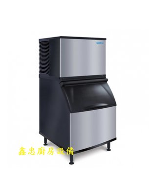 鑫忠廚房設備-餐飲設備：Koolaire1000磅製冰機-賣場還有工作臺-冰箱-攪拌機-咖啡機-水槽-電磁爐-微波爐--