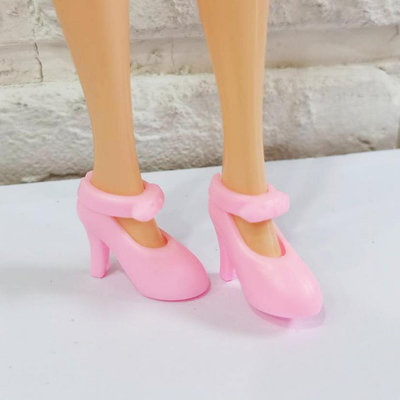 [靚妞兒小舖]可挑款11寸30cm芭比娃娃鞋子搭配時裝娃娃衣服娃娃禮娃娃大禮服