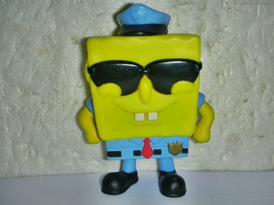 @.(企業寶寶玩偶娃娃)少見2012年麥當勞發行海綿寶寶警察造型公仔!--值得收藏!/黑箱121/-P