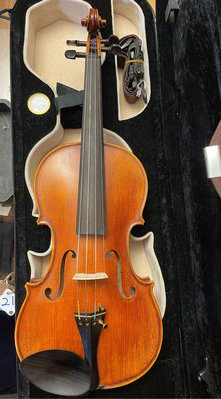 86號 4/4進口20年以上 手工獨板小提琴音質好 市價45000高級烏木配件 高檔的德國泰勒琴橋 盒子全新 台灣高檔名牌尼龍弦 歐料音柱