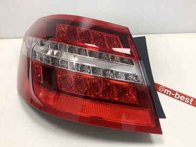BENZ W212 2009-2013 後燈 尾燈 後車燈 紅白(透明)紅 (左後邊 駕駛邊 ) 2129060558