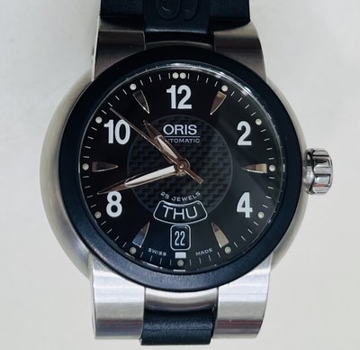 ORIS 機械錶,膠錶帶，專櫃購入，錶況非常正常，無拆過，僅此一支！