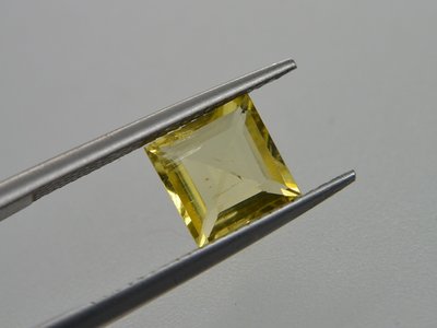 《金綠柱石專區》《裸石》金綠柱石（Heliodor）裸石 公主方切割  戒面 1.615CT