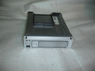 【電腦零件補給站】3.5吋 SATA硬碟抽取盒 + 2.5吋硬碟 SSD均可用 二合一鋁製盒
