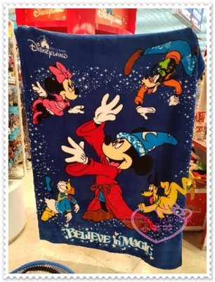 ♥小花花日本精品♥《Disney》迪士尼 米奇 米妮 魔法師造型 雙面圖 柔毛毯 蓋毯 冷氣毯 香港限定90211409