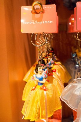 現貨 不用等 東京迪士尼 日本正品代購 公主系列 立體造型 鑰匙圈 吊飾 可愛療癒 越南製 日本獨賣 白雪公主款 限量