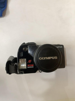 奧林巴斯IZM300膠卷相機，成色如圖，鏡頭無霉無霧，取景器
