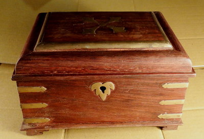 古玩軒~早期印度紫檀木盒 珠寶盒 置物盒木雕鑲銅~HBO221