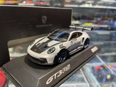 吉華@ 1/43 原廠 Porsche 911 GT3 RS 992 ice grey metallic/in