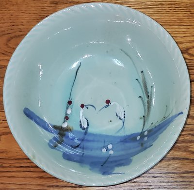 早期老碗盤  手繪丹頂鶴 雙鶴碗公。直徑22cm。市面少見