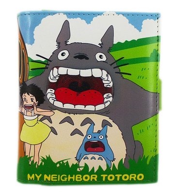 【卡漫迷】 Totoro 龍貓 綠色 皮夾 ~ 短夾 龍貓公車 宮崎駿 草壁梅 May 磁扣式 附零錢包 煤炭