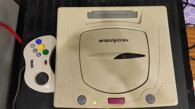 Sega Saturn HST-3220遊戲主機