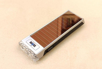 SAMPO 聲寶 超薄太陽能手電筒 內附全新充電電池