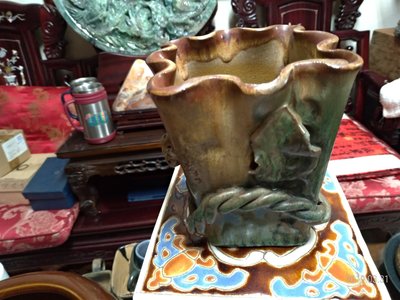 古玩藝品古董收藏/台灣釉料陶器/高15公分寬13公分深13公分重量1公斤