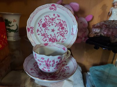 德國麥森 Meissen 印度之花繁複版紫色手繪咖啡杯盤三件組 1st