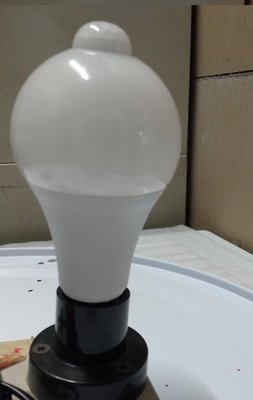 LED燈泡  LED人體感應式燈泡 LED智能燈泡 LED紅外線感應燈泡 E27 12W燈泡 電壓(110v~220v)