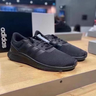 Adidas阿迪達斯 男子黑武士輕便網面透氣休閒運動跑步鞋 EG3284