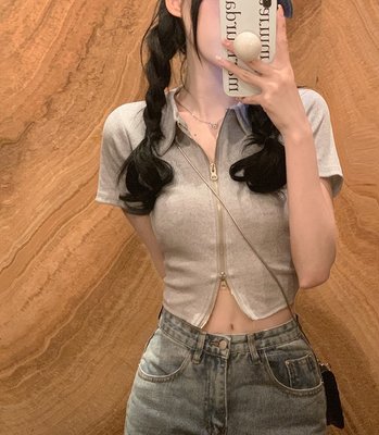 韓國女裝全場免運~雙頭拉鍊Polo領T恤女2022小眾性感修身顯瘦純色字母短款短袖上衣