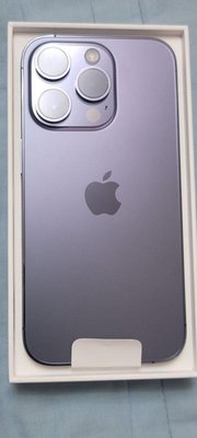 超級新現貨iphone14 pro 128G 深紫色 9成新配件未使用台灣公司貨 可換機另售XS 256G 銀色有一手購入9.7~9.8成新