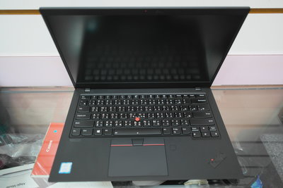 Lenovo ThinkPad  X1C 第六代  i7-8565U 16G SSD512G