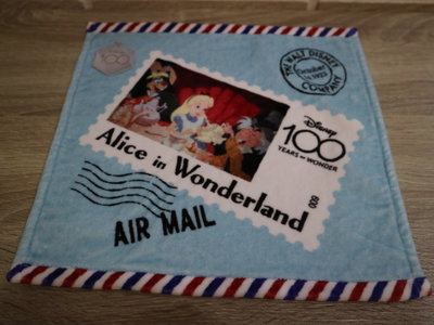 婕的店日本精品~日本帶回~Disney100 週年紀念郵票毛巾手帕(愛麗絲)