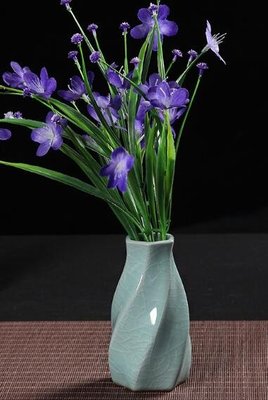 6211A 日式 哥窯粉青花瓶 曲線造型陶瓷小花瓶花插花器擺飾 青瓷天青色花瓶開運佛具擺件裝飾