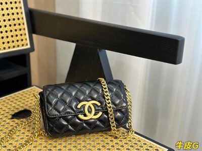 Cinder-ella Chanel新品牛皮質地時裝/休閑 不挑衣服尺寸18*11cm NO29539