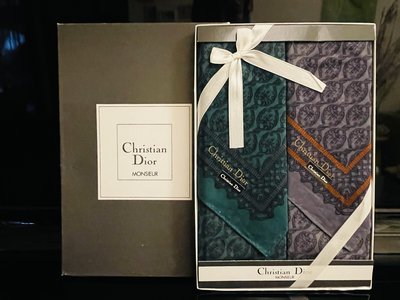 正品Christian Dior CD電繡全新正品 方巾/手帕禮盒組45*45 軍綠+黑灰為一禮盒 不拆賣