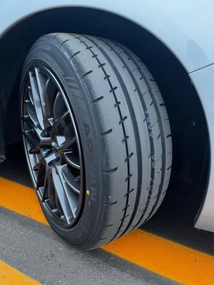 小李輪胎 YOKOHAMA 横濱 V601 265-35-19 全新輪胎 高品質 全規格 特價中 歡迎詢價 詢問