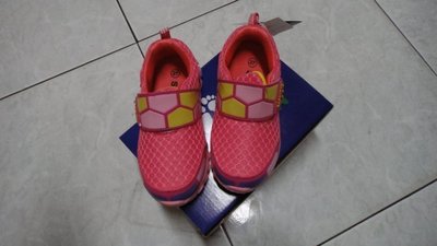 女童鞋運動鞋17cm(珍櫃)無盒）