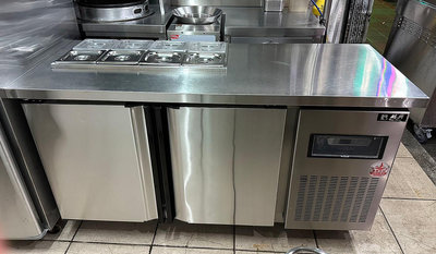 『隆安餐飲設備』瑞興 5尺8盒沙拉吧工作台冷藏冰箱 氣冷式
