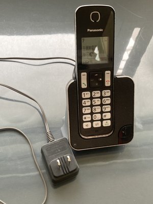 國際牌 Panasonic  數位無線電話 黑色 (KX-TGD312TW)
