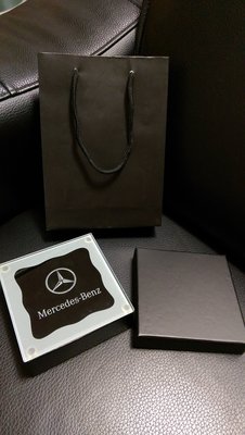 Mercedes-Benz 賓士 ~ 原廠Benz車標-賓士精品正品禮 ~ 限量精品~賓士限量水晶玻璃杯墊~