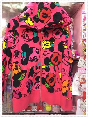 ♥小花花日本精品♥ Hello Kitty 日本迪士尼米奇桃色大臉外套上衣