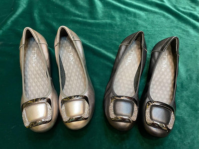 三輝皮鞋台灣製羊皮金屬水鑽方釦低跟波跟平底娃娃便鞋，銀色/黑色，零碼特價現貨MIT