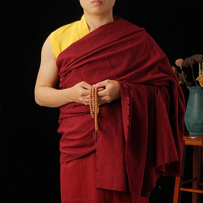 現貨 [羊絨披單]喇嘛服裝和尚袈裟僧服西藏藏族披肩藏傳居士服上師披風 居士服