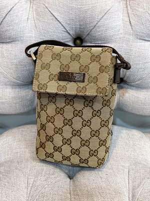(已售出）Gucci 二手真品 經典 GG logo 緹花布 翻蓋 斜背包 隨身包