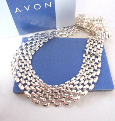 【戴大花2】Vintage飾品-經典【Avon】2001年 亮銀 軟質小磚造型 編織 造型美品 項鍊 #C181