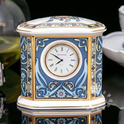 【吉事達】稀有罕見 Wedgwood威基伍德 藍象骨瓷時鐘桌鐘 書房臥室陶瓷擺飾