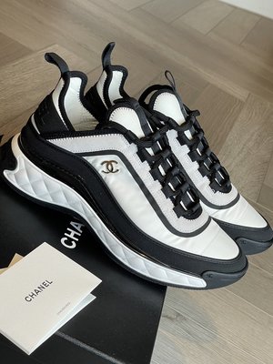 Chanel 增高球鞋 經典黑白配色 現貨38 39.5在台🇹🇼 其他尺寸可預訂 $4xxxx