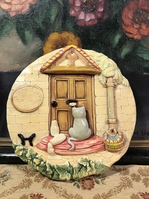 歐洲古物時尚雜貨 英國 手工 浮雕立體 屋前 貓 蝴蝶 牛奶罐 石膏 掛畫 擺飾品 古董收藏