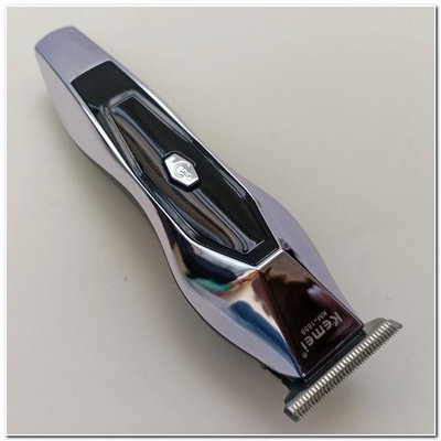 Kemei Km-1656專業理髮器 修剪器 理髮器 電推剪/數字電量指示