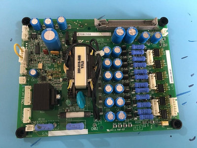 ETC617153安川變頻器F7-E7系列30kw電源板驅動板觸發板主板