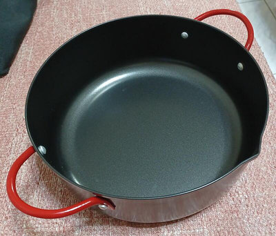 ╭✿㊣ 全新 黑鐵鍋 平底鍋【直徑21.5-高7.5公分】電磁爐,電晶爐,瓦斯爐 可用 煮火鍋泡麵必備 特價$149 ㊣✿╮