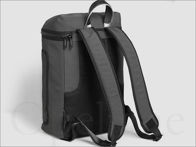 美國 CK Calvin Klein 卡文克萊黑尼龍超大空間後背包 手提兩用包 登山出國旅遊附防塵袋 愛Coach包包