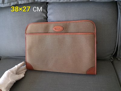 二手 真品 卡其奶茶色vintage 電腦包 Bally瑞士 皮革內裡 帆布 厚實 筆電包 15吋 手拿包 文件包