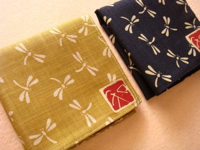 日本製素雅蜻蜓手帕  蜻蜓 藍色 綠色 全棉手帕 手絹 方巾 毛巾 清倉特賣 售完不補【小雜貨】