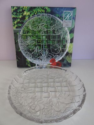 【全新】日本製 Royal Clear 厚實玻璃 水果盤 點心盤 大玻璃盤 水晶玻璃盤 水晶盤 沙拉盤 SOGA參考